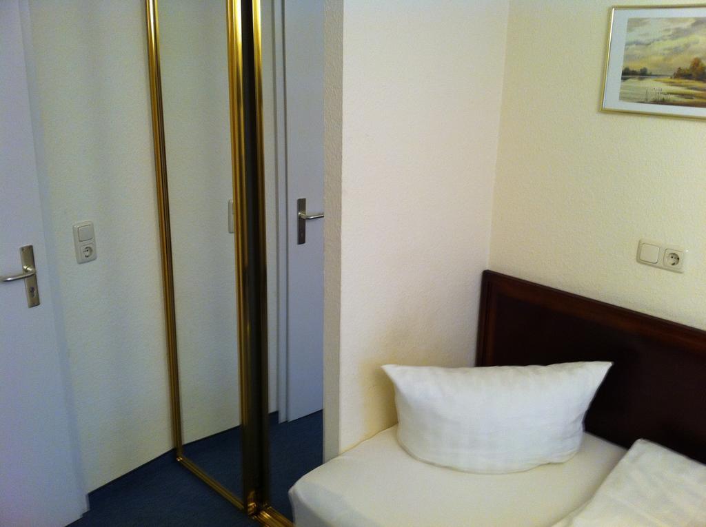 Pension Seba Grevesmuehlen Oda fotoğraf