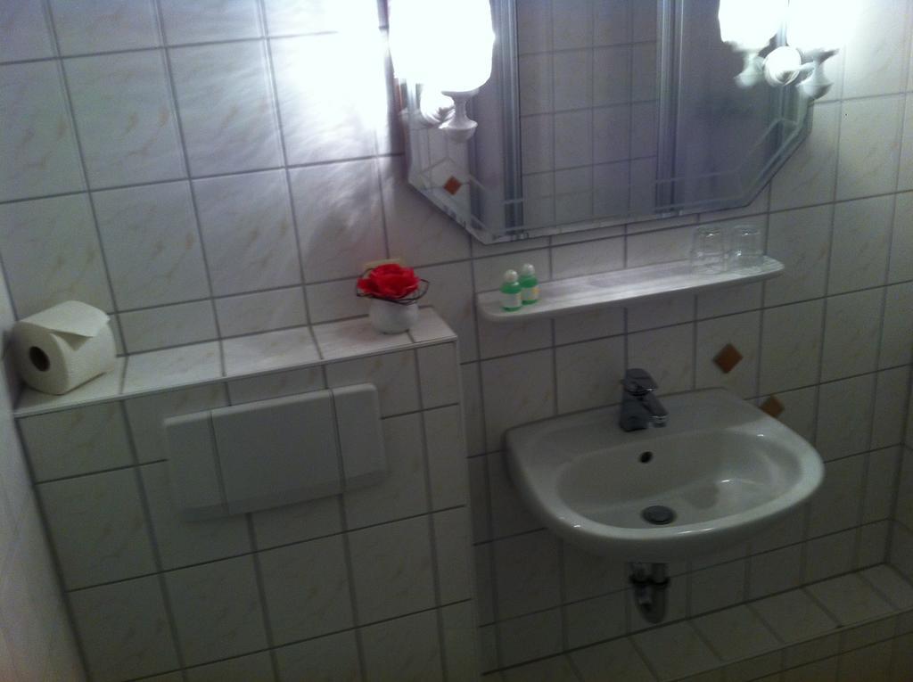Pension Seba Grevesmuehlen Oda fotoğraf