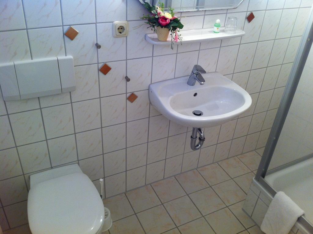 Pension Seba Grevesmuehlen Oda fotoğraf